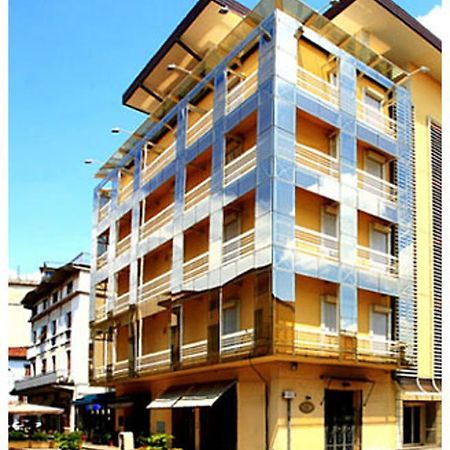 Hotel Crystal Palace Montecatini Terme Exterior foto